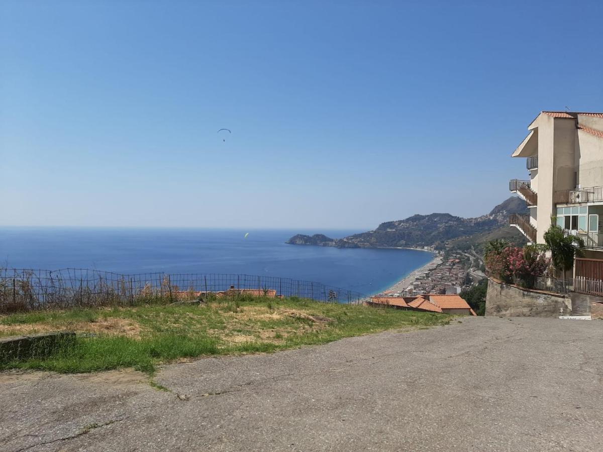 Ferienwohnung Nuova Casa Giulia Letojanni Exterior foto